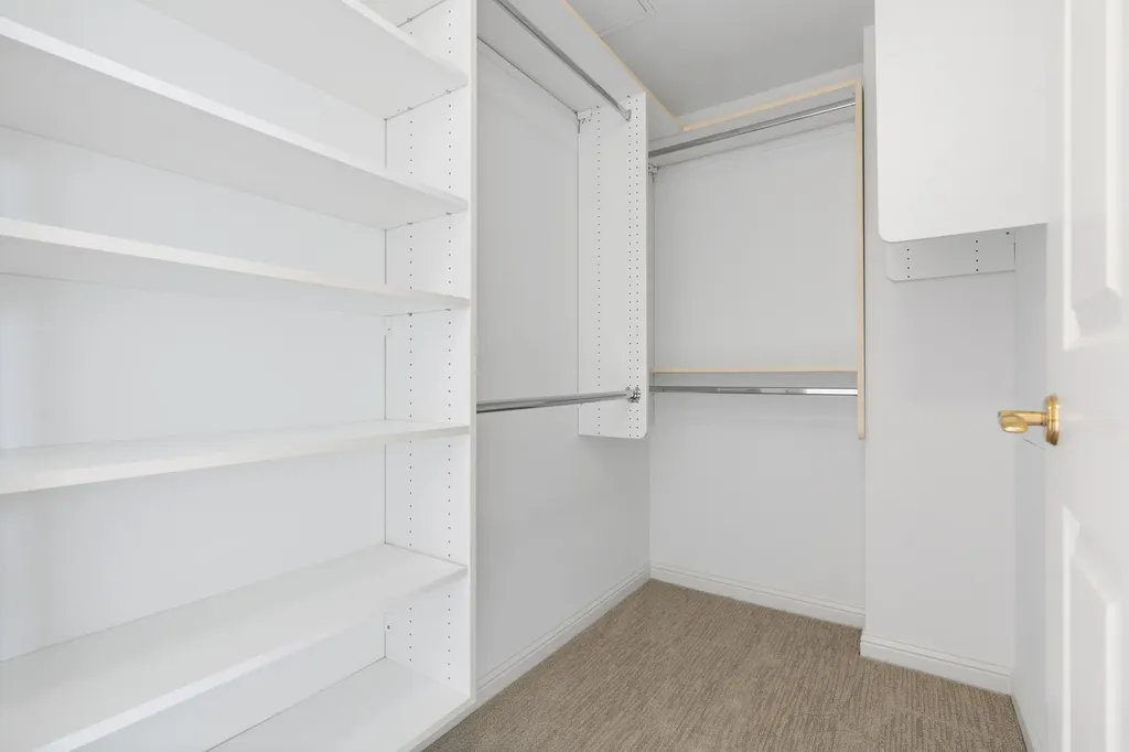 21 East Huron Street Chicago IL 60611