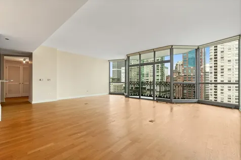 21 East Huron Street Chicago IL 60611