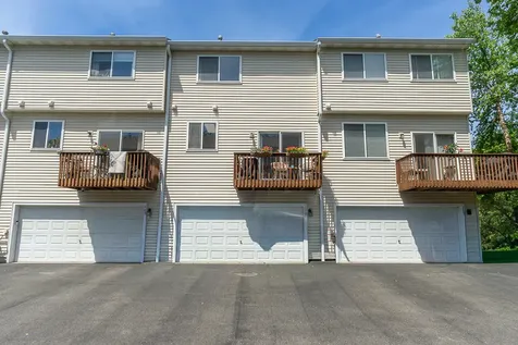 110 Terra Firma Lane Volo IL 60020