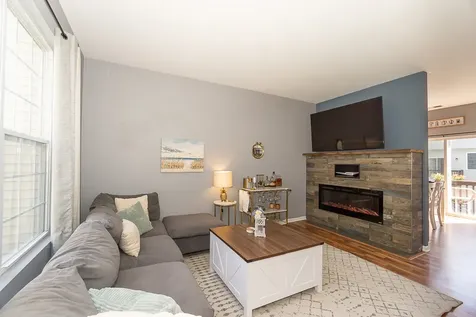 110 Terra Firma Lane Volo IL 60020