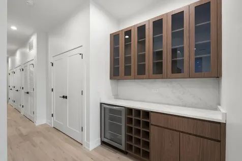 416 East 50th Place Chicago IL 60615