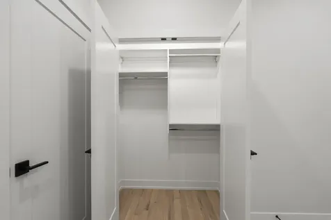 416 East 50th Place Chicago IL 60615