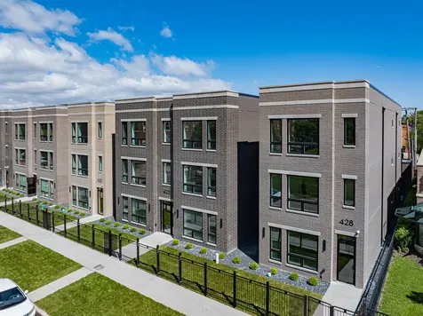 416 East 50th Place Chicago IL 60615