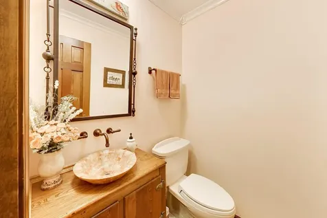 2302 Lisa Court Rolling Meadows IL 60067