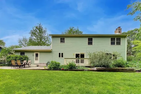 2302 Lisa Court Rolling Meadows IL 60067