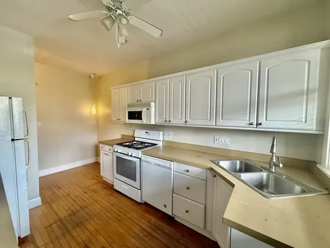 4149 North Sheridan Road Chicago IL 60613