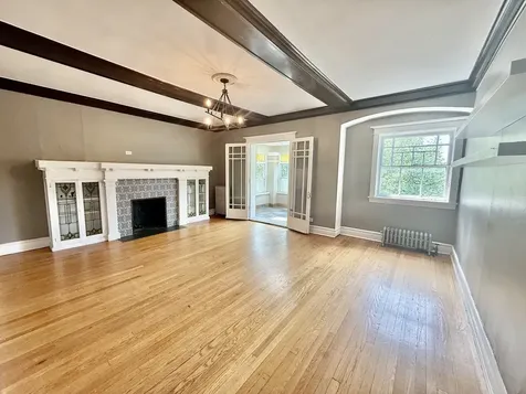 4149 North Sheridan Road Chicago IL 60613