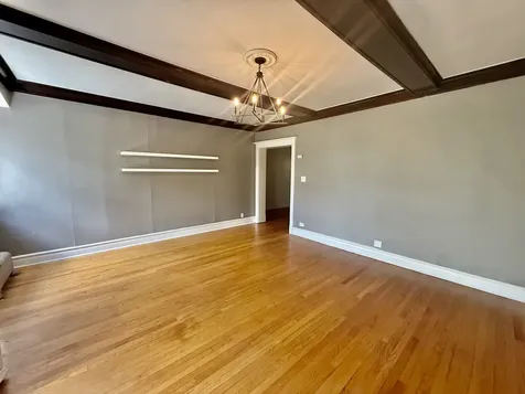 4149 North Sheridan Road Chicago IL 60613