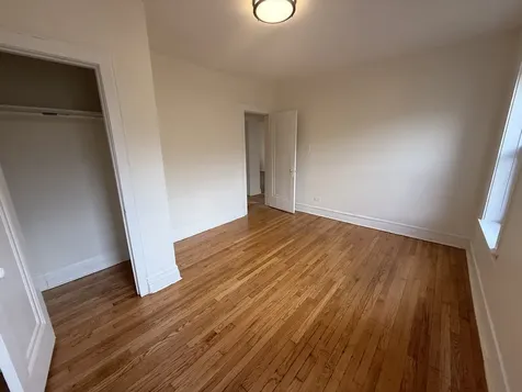 7353 North Damen Avenue Chicago IL 60645