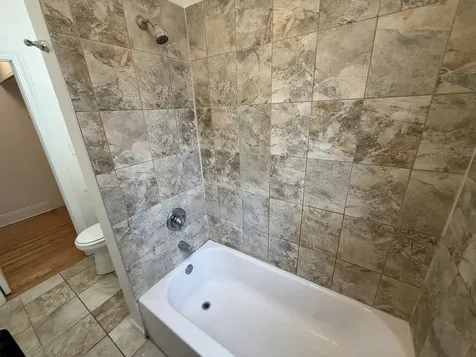 7353 North Damen Avenue Chicago IL 60645