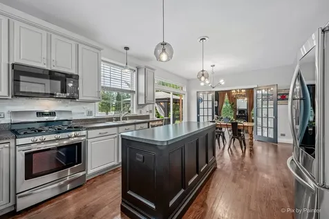 37W226 Baker Hill Court St. Charles IL 60175