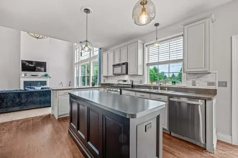 37W226 Baker Hill Court St. Charles IL 60175