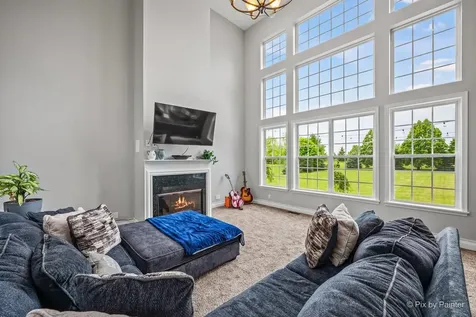 37W226 Baker Hill Court St. Charles IL 60175