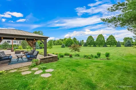 37W226 Baker Hill Court St. Charles IL 60175