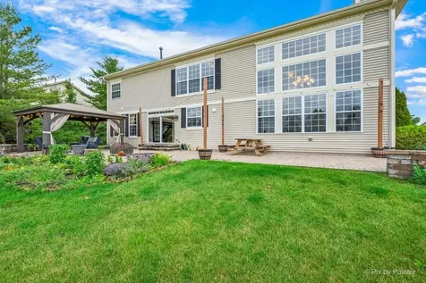37W226 Baker Hill Court St. Charles IL 60175