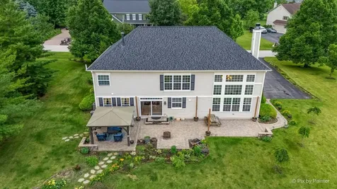 37W226 Baker Hill Court St. Charles IL 60175