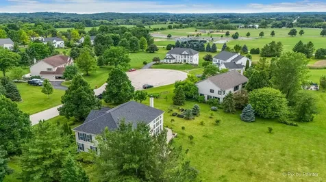 37W226 Baker Hill Court St. Charles IL 60175