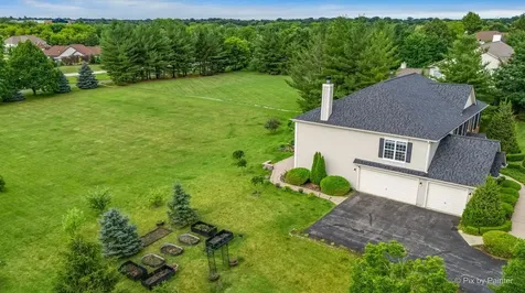37W226 Baker Hill Court St. Charles IL 60175