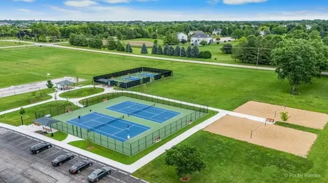 37W226 Baker Hill Court St. Charles IL 60175