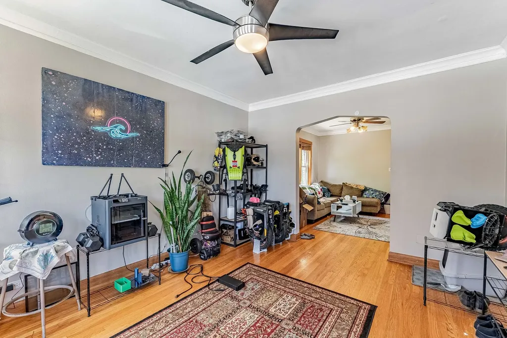 2844 South Throop Street Chicago IL 60608