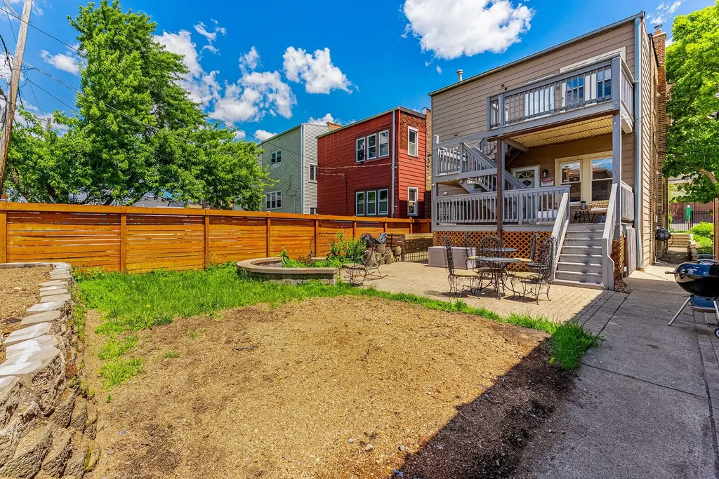 2844 South Throop Street Chicago IL 60608