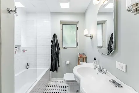 2844 South Throop Street Chicago IL 60608