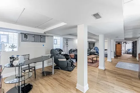 2844 South Throop Street Chicago IL 60608