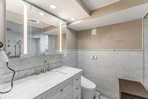 2844 South Throop Street Chicago IL 60608