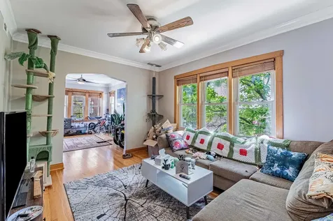 2844 South Throop Street Chicago IL 60608