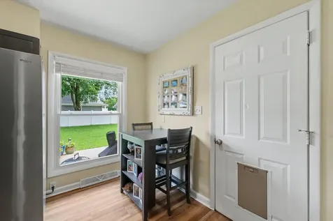 210 Brookview Drive Farmer City IL 61842