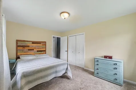 210 Brookview Drive Farmer City IL 61842