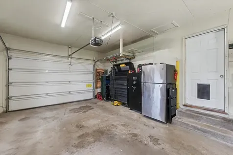 210 Brookview Drive Farmer City IL 61842