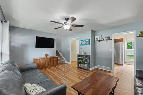 210 Brookview Drive Farmer City IL 61842