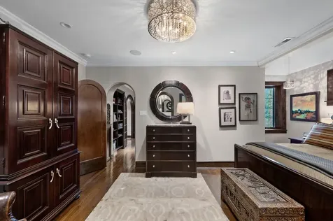 1705 West Leland Avenue Chicago IL 60640