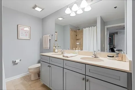 909 West Washington Boulevard Chicago IL 60607