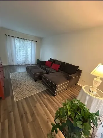 1929 Whitingham Lane Hoffman Estates IL 60169