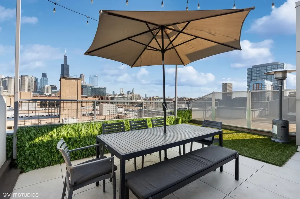 128 South Aberdeen Street Chicago IL 60607