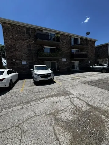 5846 West 77th Street Burbank IL 60459