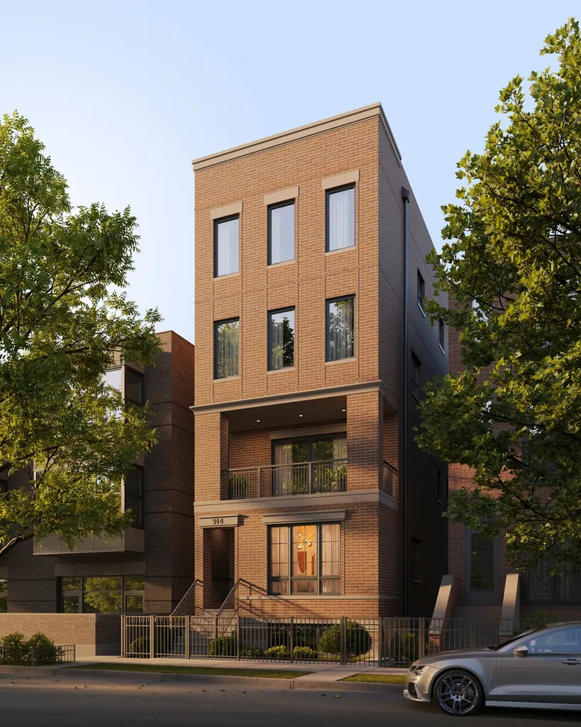 914 West Fletcher Street Chicago IL 60657