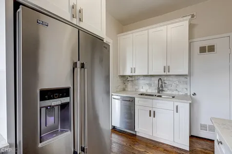 943 East Hyde Park Boulevard Chicago IL 60615
