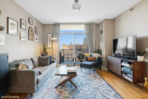 1134 West Granville Avenue Chicago IL 60660