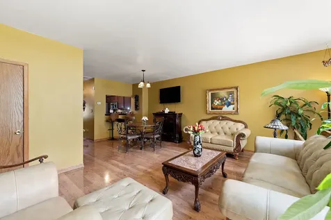 5121 Deblin Lane Oak Lawn IL 60453