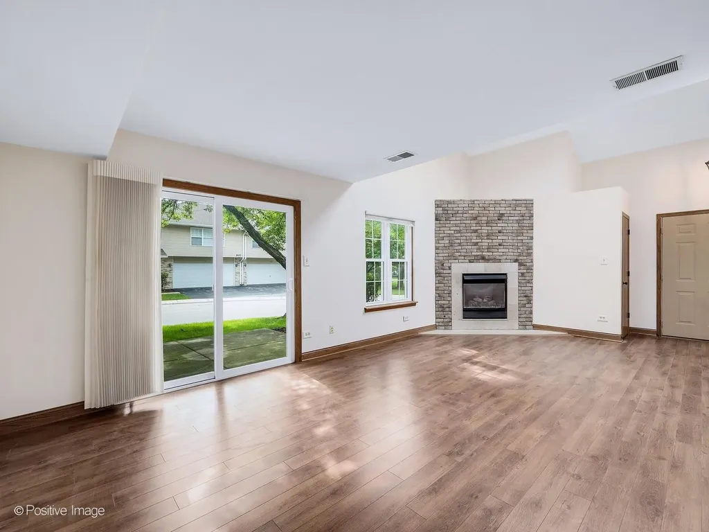 920 Elderberry Circle Naperville IL 60563