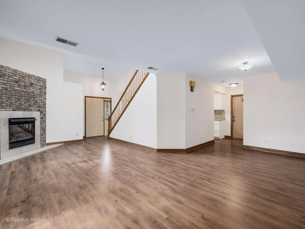 920 Elderberry Circle Naperville IL 60563