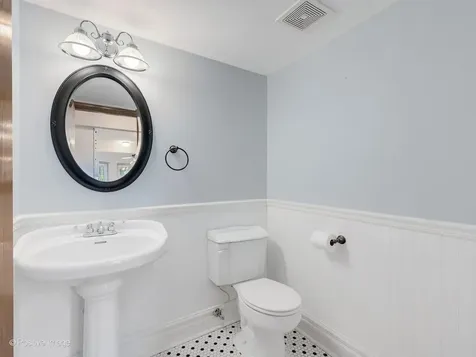 920 Elderberry Circle Naperville IL 60563