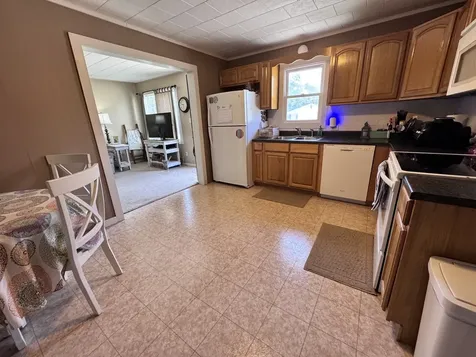 814 West Warmouth Street Salem IL 62881