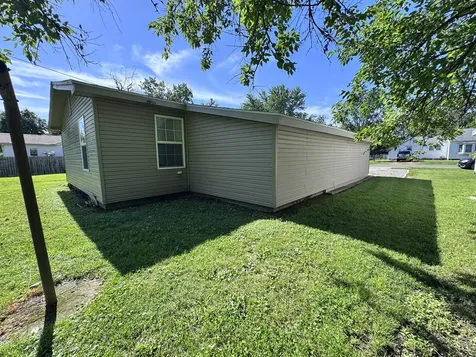 814 West Warmouth Street Salem IL 62881