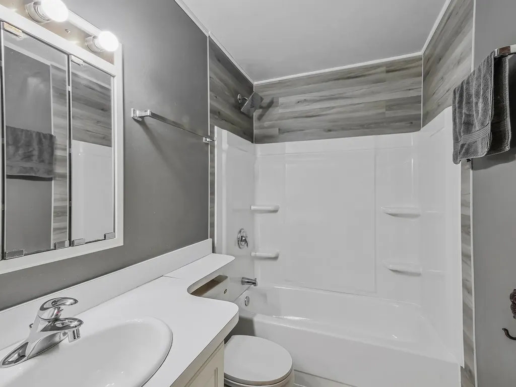 29W337 White Oak Drive Warrenville IL 60555