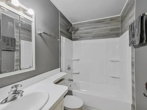 29W337 White Oak Drive Warrenville IL 60555
