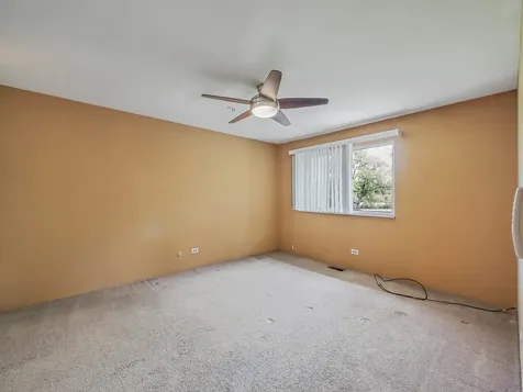 29W337 White Oak Drive Warrenville IL 60555
